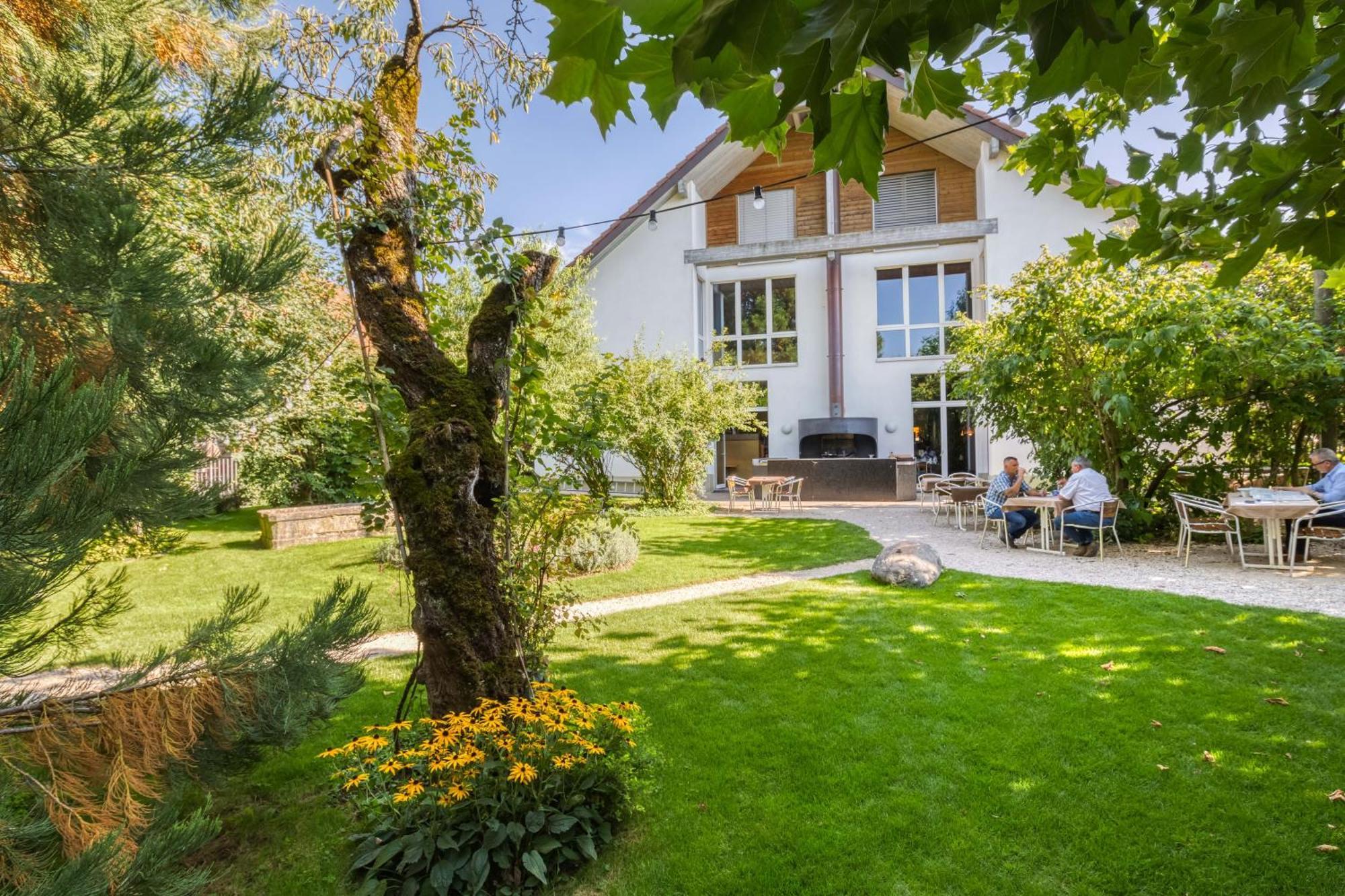 Hotel La Croix Blanche Hauterive  Dış mekan fotoğraf