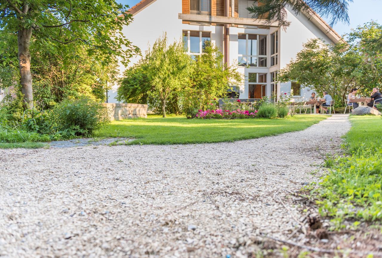 Hotel La Croix Blanche Hauterive  Dış mekan fotoğraf